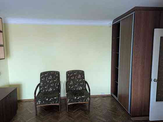 Оренда 2к квартири вул. Стадіонна, метро Вокзальна Киев