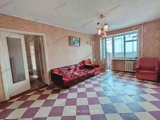 Квартира в отличном районе без ремонта Николаев