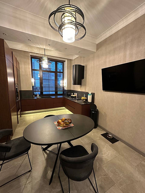 Элитная квартира в Королевские Сады ! Французский бр! Авторский ремонт Одесса - изображение 1