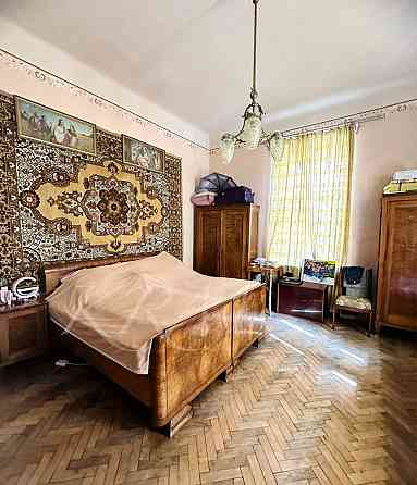 Продаж 2-кімнатної квартири вул. Куліша (пасаж Германів) Львів