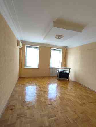 3 комн Центр  Сталинка Кам`янське (Запорізька обл.)