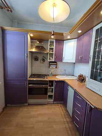 3 комн Центр  Сталинка Кам`янське (Запорізька обл.)