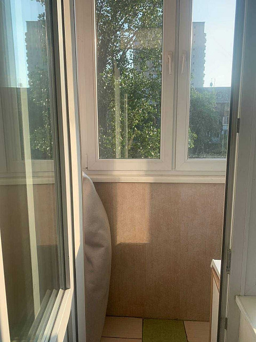 Продам 2-к.квартиру Харківське шосе метро Дарниця Харьковское шоссе Київ - зображення 5