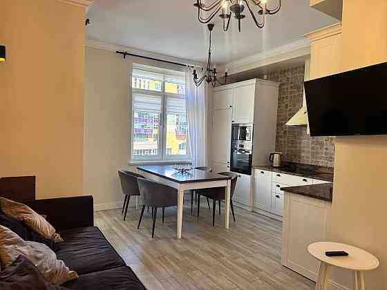 Оренда трикімнатної квартири, вул. Чорновола, 1000$ Львів