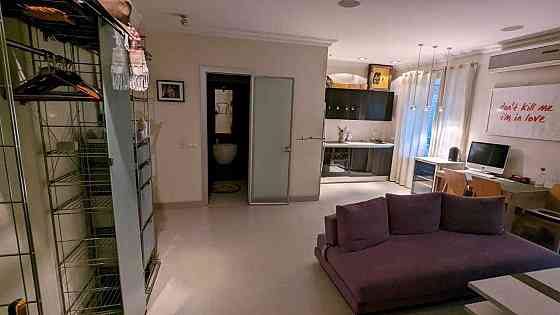 Шикарна двокімнатна в орендому в тихому центрі столиці! Дарвіна 1 Киев