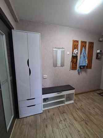 2 к.кв вулиця Надії Алексєєнко Днепр