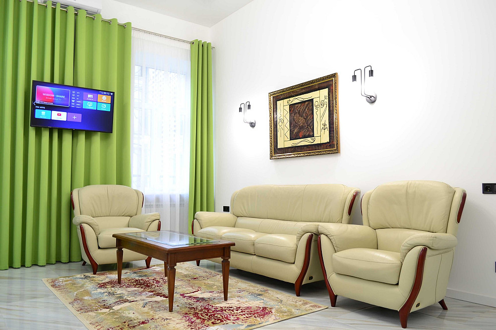 Поділ, Сагайдачного, метро Поштова плаща. Власник. Киев - изображение 1