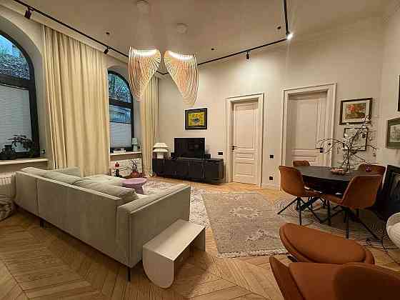 Продаж 2 кімнатної квартири вул. Тарнавського Львів