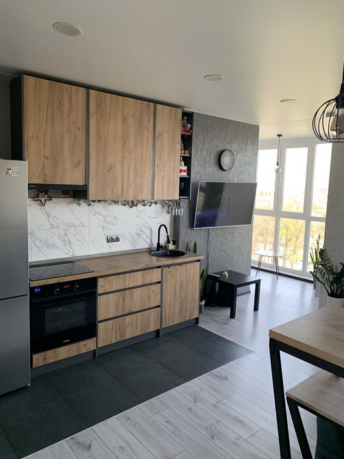 Продаж 1км 35кв/м квартири Вишневе жк Черновола Вишневое - изображение 1