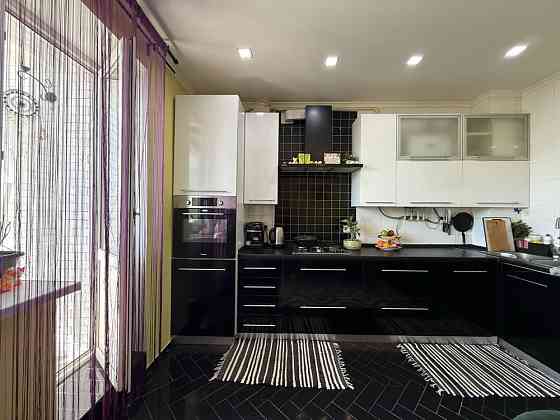 Продаж двох кімнатної квартири. Городок. Васильківське