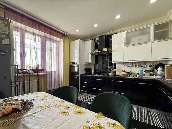 Продаж двох кімнатної квартири. Городок. Васильківське