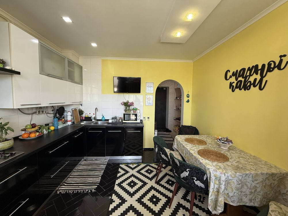 Продаж двох кімнатної квартири. Городок. Васильківське - изображение 4