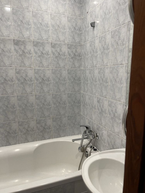 Продається 2 кімнатна квартира Кривий Ріг - зображення 4