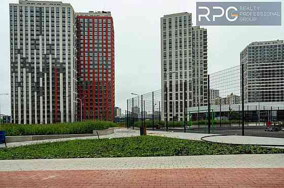 ЖК Варшавский плюс.
Продается 2 комнатная квартира. Дом 13.7, 2С1. Київ