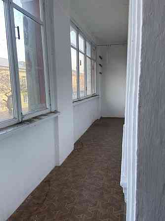 Продається 3-х кімнатна квартира у м. Шептицький 