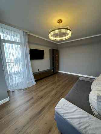 Продам квартиру без % власник !!!ЖК Метрополія , 2кімнатна. Камʼянська Киев