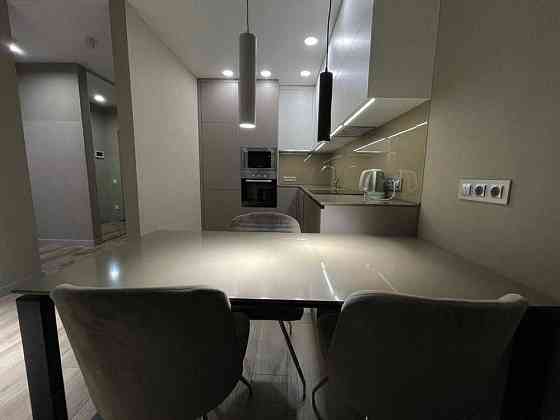 Оренда Дизайнерської 1-к. квартири 50 м2, ЖК Квартет; м. Вокзальна. Киев