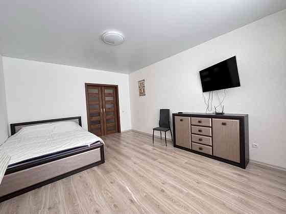 Здам в оренду 1к квартиру в новобудові з ремонтом в районі Виставка Хмельницкий