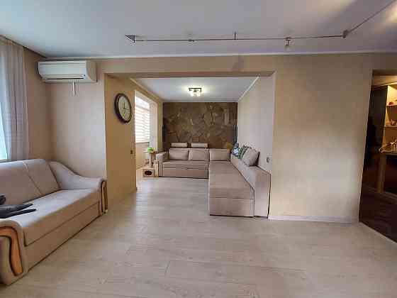 Оренда 5 кімнатної квартири на Митниці Черкассы