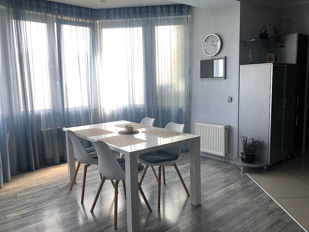 Оренда 2-к від власника. Біля метро, вул.Краківська  15/17 Киев - изображение 2