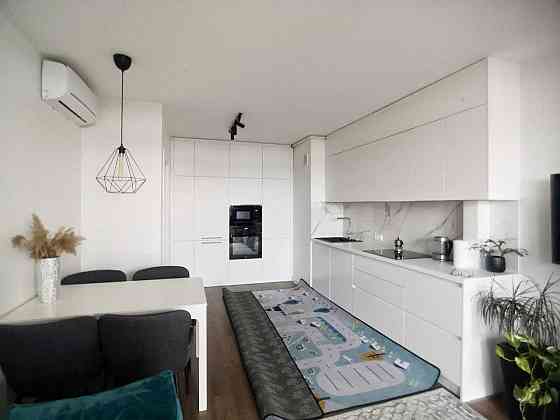 Оренда СУЧАСНОЇ 2-кім кв. + студія Чорновола ЖК " АВАЛОН "  + ТЕРАСА Львів