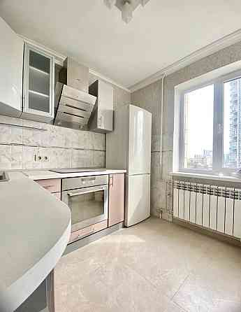 Метро Лукʼянівська 3 хвилини Шевченківський Політех Вокзальна Центр Киев