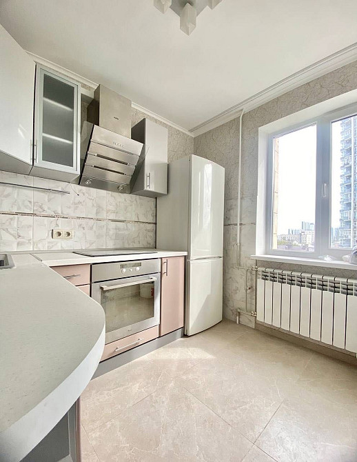 Метро Лукʼянівська 3 хвилини Шевченківський Політех Вокзальна Центр Киев - изображение 3