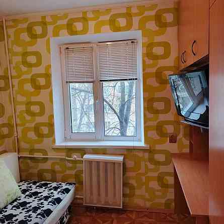 Двокімнатна квартира з кухнею ЗАГАЛЬНОГО користування(гостинного типу) Киев