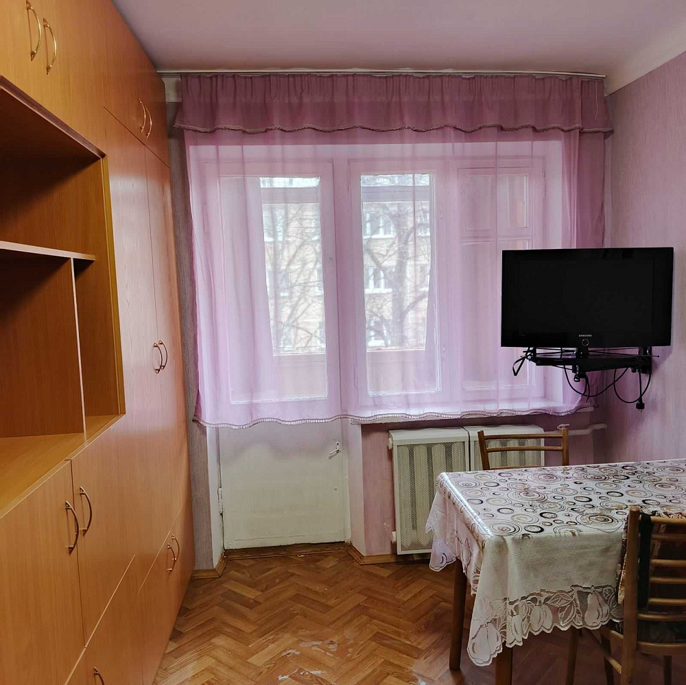 Двокімнатна квартира з кухнею ЗАГАЛЬНОГО користування(гостинного типу) Киев - изображение 2