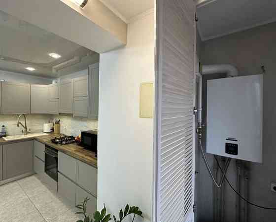 Пропоную чудову 2х кімнатну квартиру з сучасними ремонтом в новобудові Хмельницкий