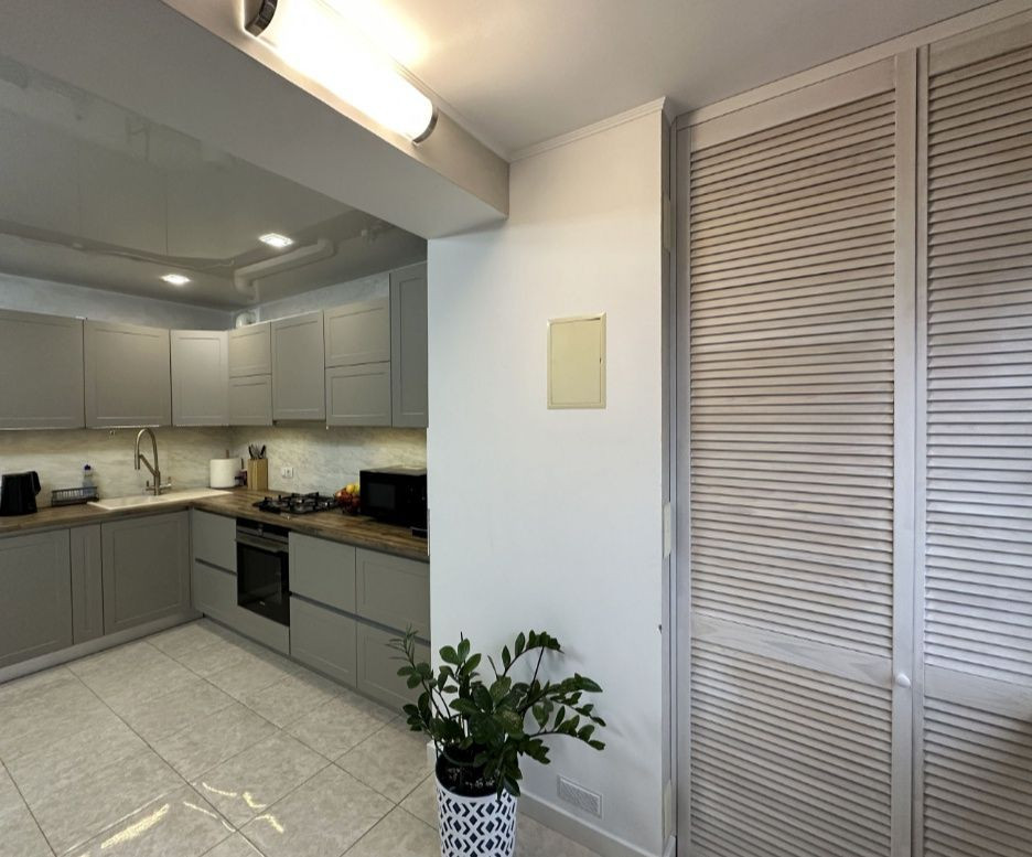 Пропоную чудову 2х кімнатну квартиру з сучасними ремонтом в новобудові Хмельницкий - изображение 7