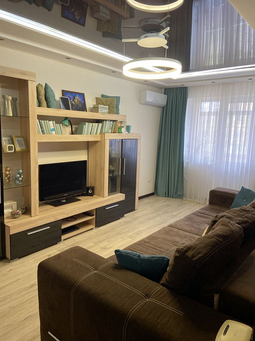 Здам 2-к квартиру біля АТБ в покровському районі міста Кривий Ріг - зображення 4