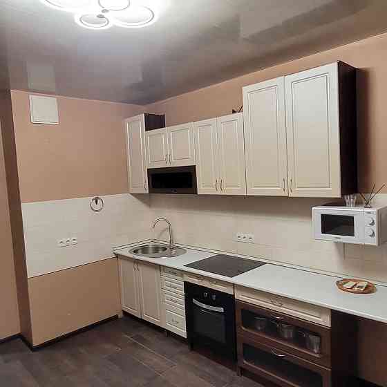 Довготривала оренда 1к квартири на вул. Володимира Наумовича 4 Киев