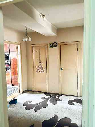 Продам 2 кімнатну квартиру Ужгород