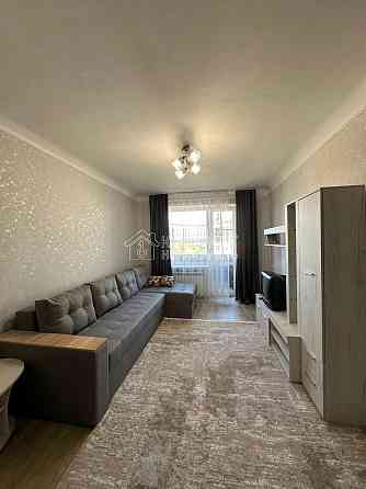 Продам 1 комнатную Ньютона 8 Харьков