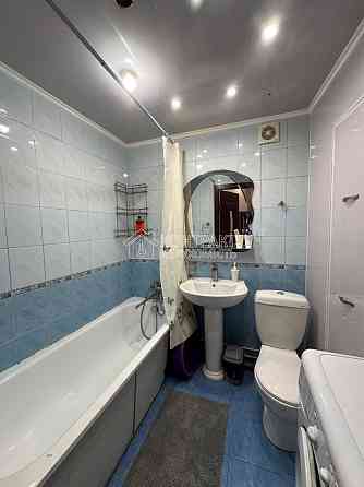 Продам 1 комнатную Ньютона 8 Харьков