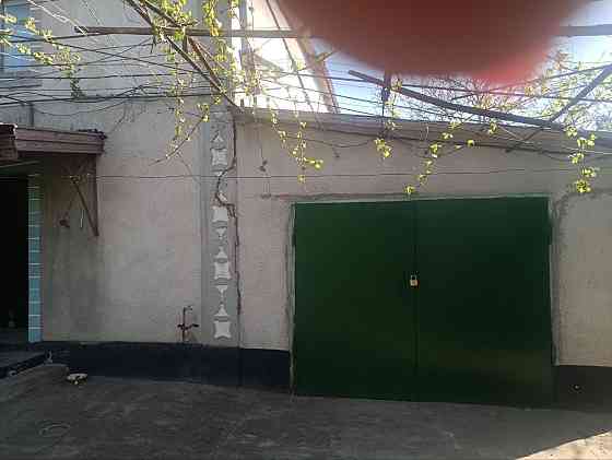 Продам двохрівневу чотирикімнатну квартиру, Веселинове