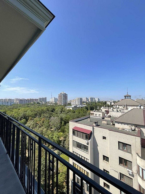 2к в ЖК Олимпиец 54м2 средний этаж Балкон пр. Шевченко парк Победы Одеса - зображення 2