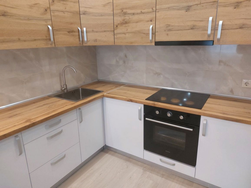 ЭКСКЛЮЗИВ. ЖК Сказка ,евродвушка с ремонтом и мебелью,,метро 8 мин Харьков - изображение 2