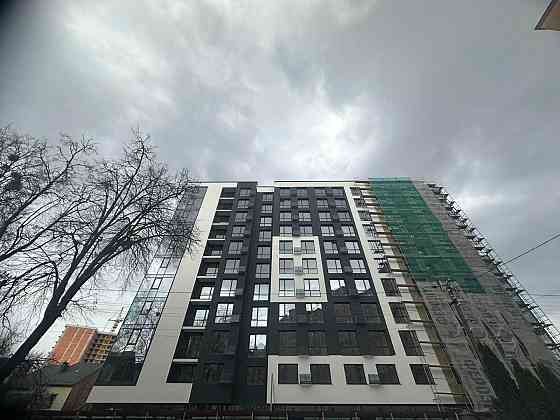 Продаю видову квартиру в центрі міста ЖК "Light Home" Ивано-Франковск