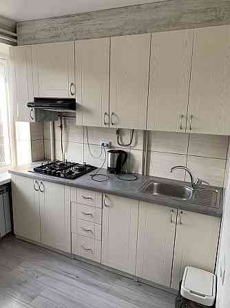 Здається квартира двушка проспект головна . Свіжий ремонт. 400 доларів Черновцы