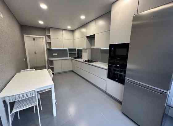 Велика 2-к квартира в Центральному парку! Всім укомплектована! Ирпень