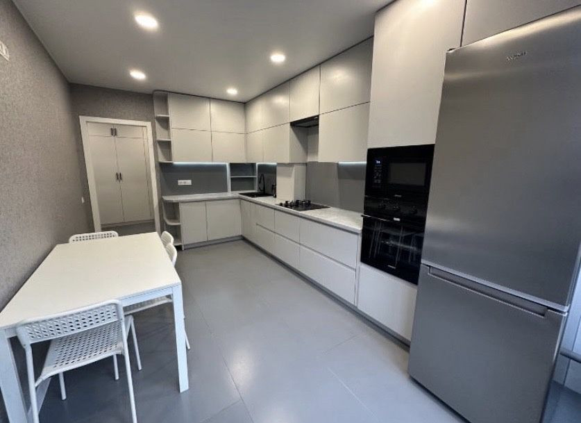 Велика 2-к квартира в Центральному парку! Всім укомплектована! Ирпень - изображение 1