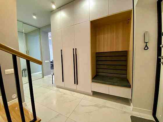 Оренда двохрівневої віп  квартири по вул. Малоголосківська Львів