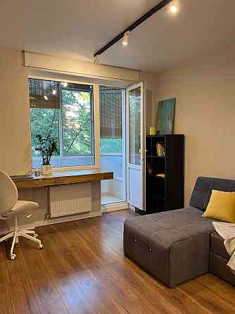 Оренда вул.Уманська 25 Евроремонт 30кв.м. Киев