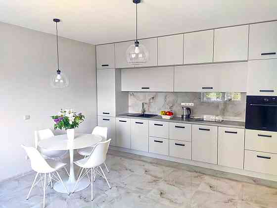 Оренда квартири ЖК Сирецькі Сади - спальня+кухня-вітальня, 2 поверх Киев