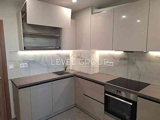 Продаж 1к квартири з ремонтом ЖК Навігатор 2 Оболонь Мінський масив Київ