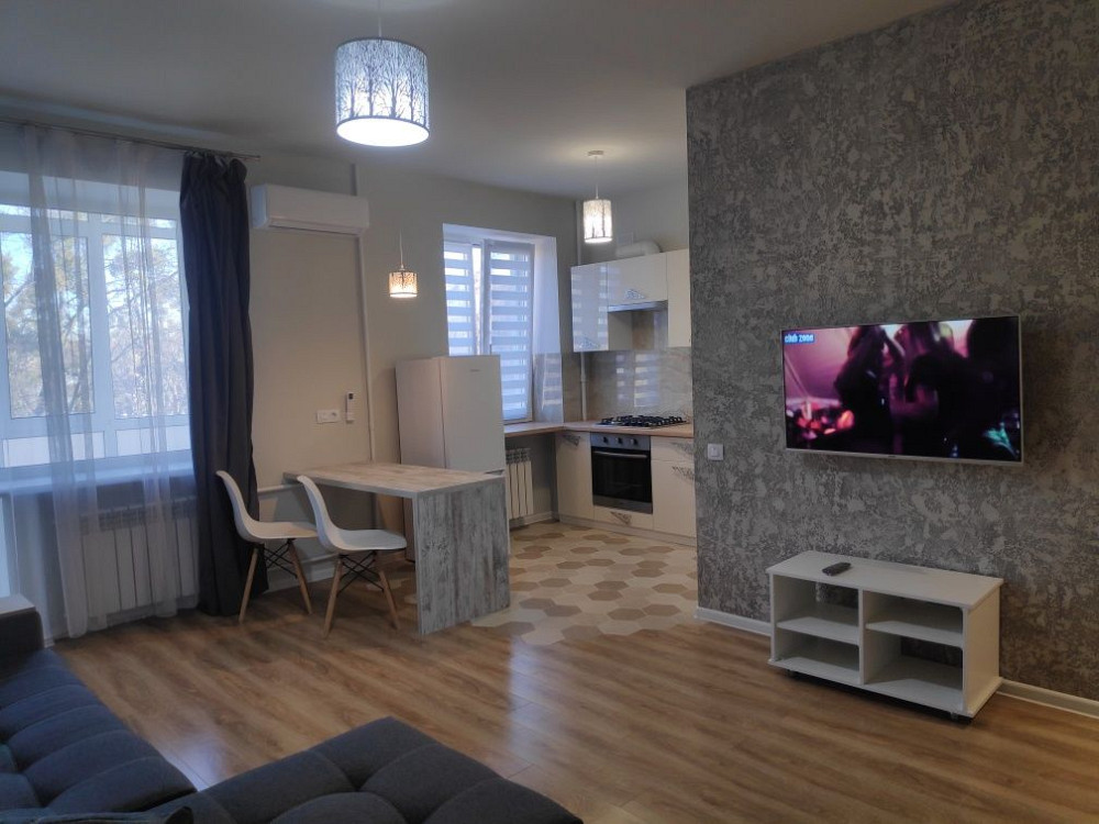 Продам 1к. кв. М. Дворец спорта. Харьков - изображение 1