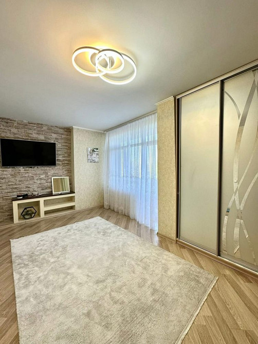 1кімнатна квартира у Луцьку Луцк - изображение 6