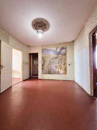 Продам простору з великим холом 3к квартиру на ідеальному поверсі БЕЗ% Київ